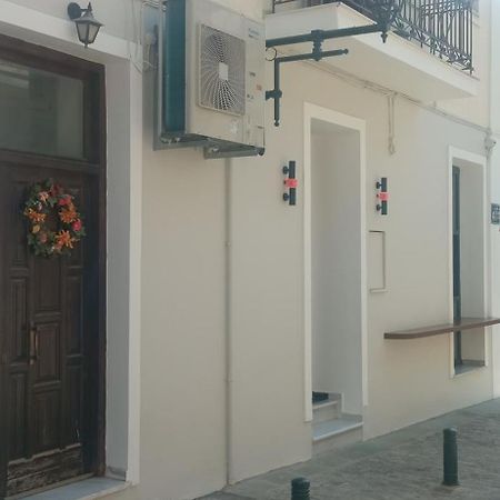 Evi'S Apartment Nafpaktos Exterior photo